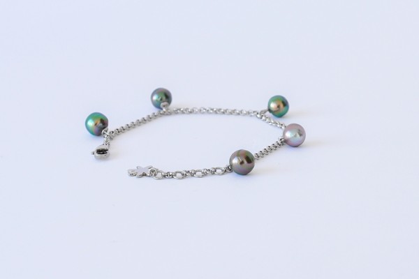 JOYERIA Y PERLAS: LA ELEGANCIA NATURAL QUE SE REINVENTA